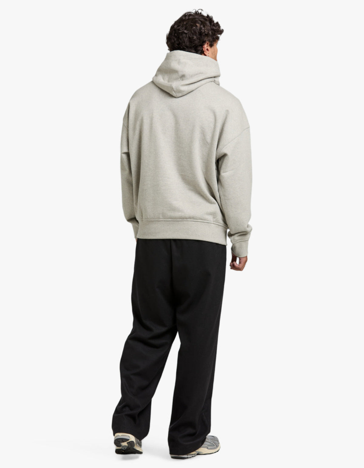 Polerón de polar con capucha gris oscuro