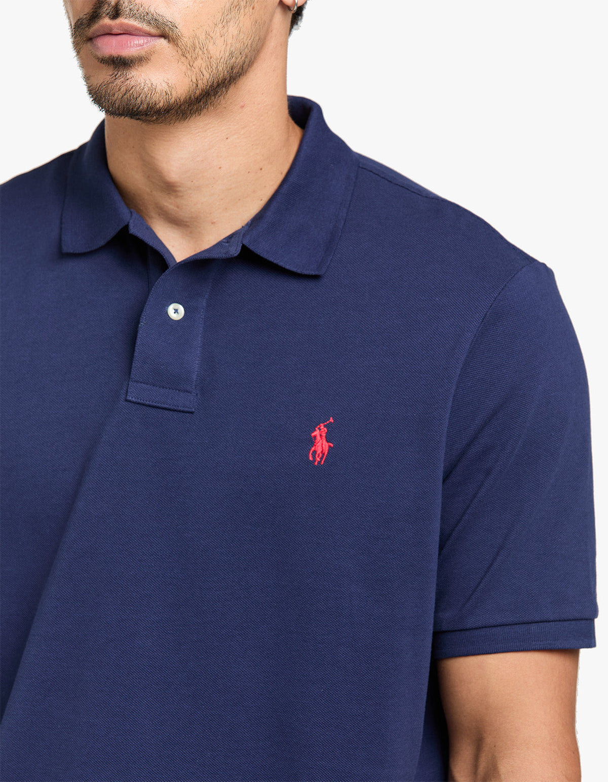 Polo de piqué manga corta corte clásico azul marino