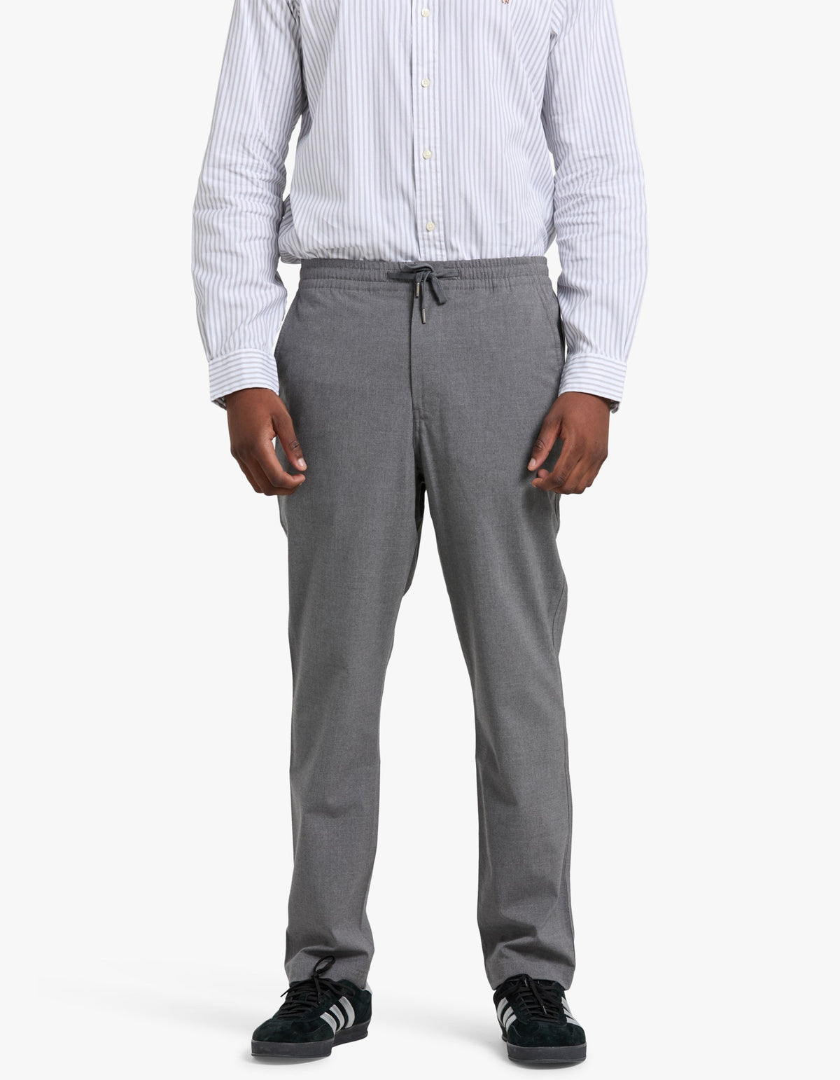 Pantalón chino gris jaspeado