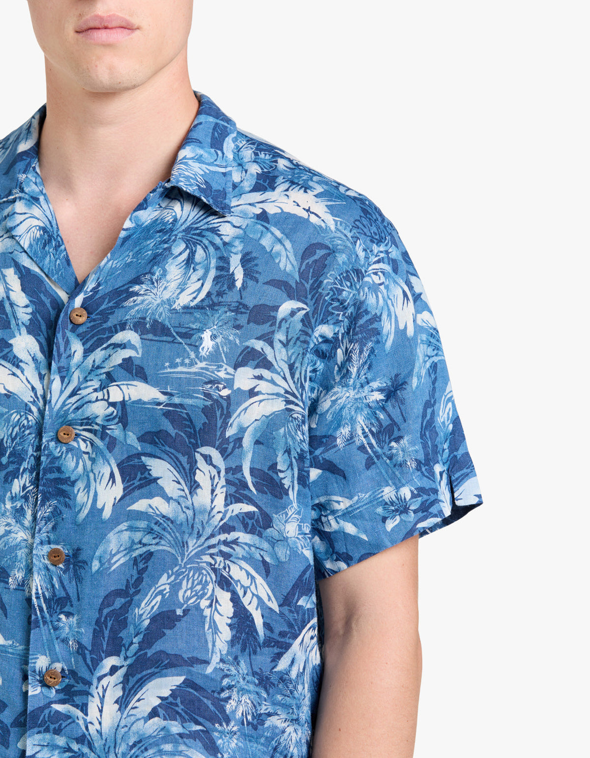 Camisa de lino estampado tropical azul