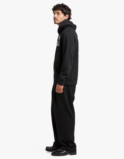 Polerón con capucha estampado negro