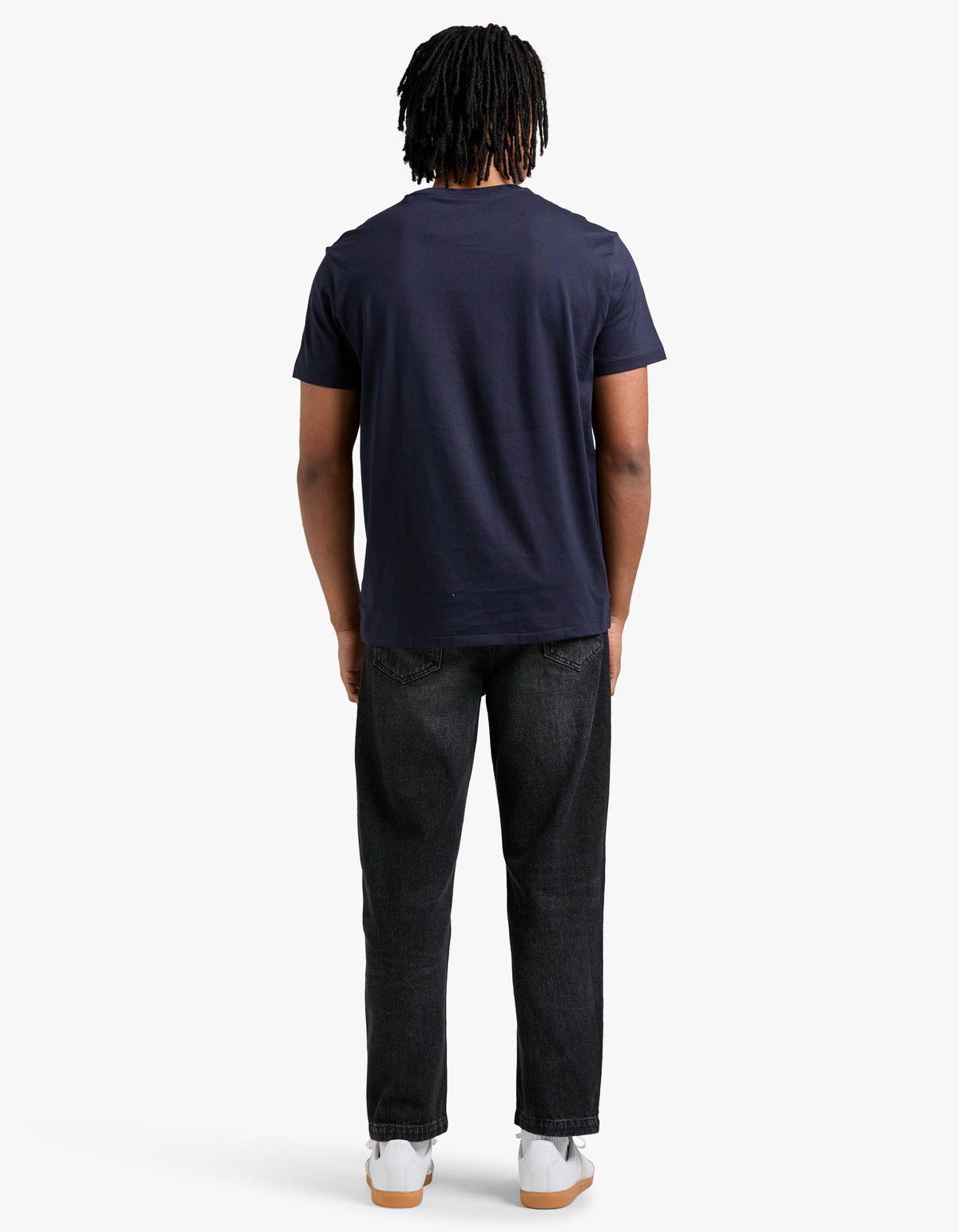 Polera cuello redondo corte slim azul tinta