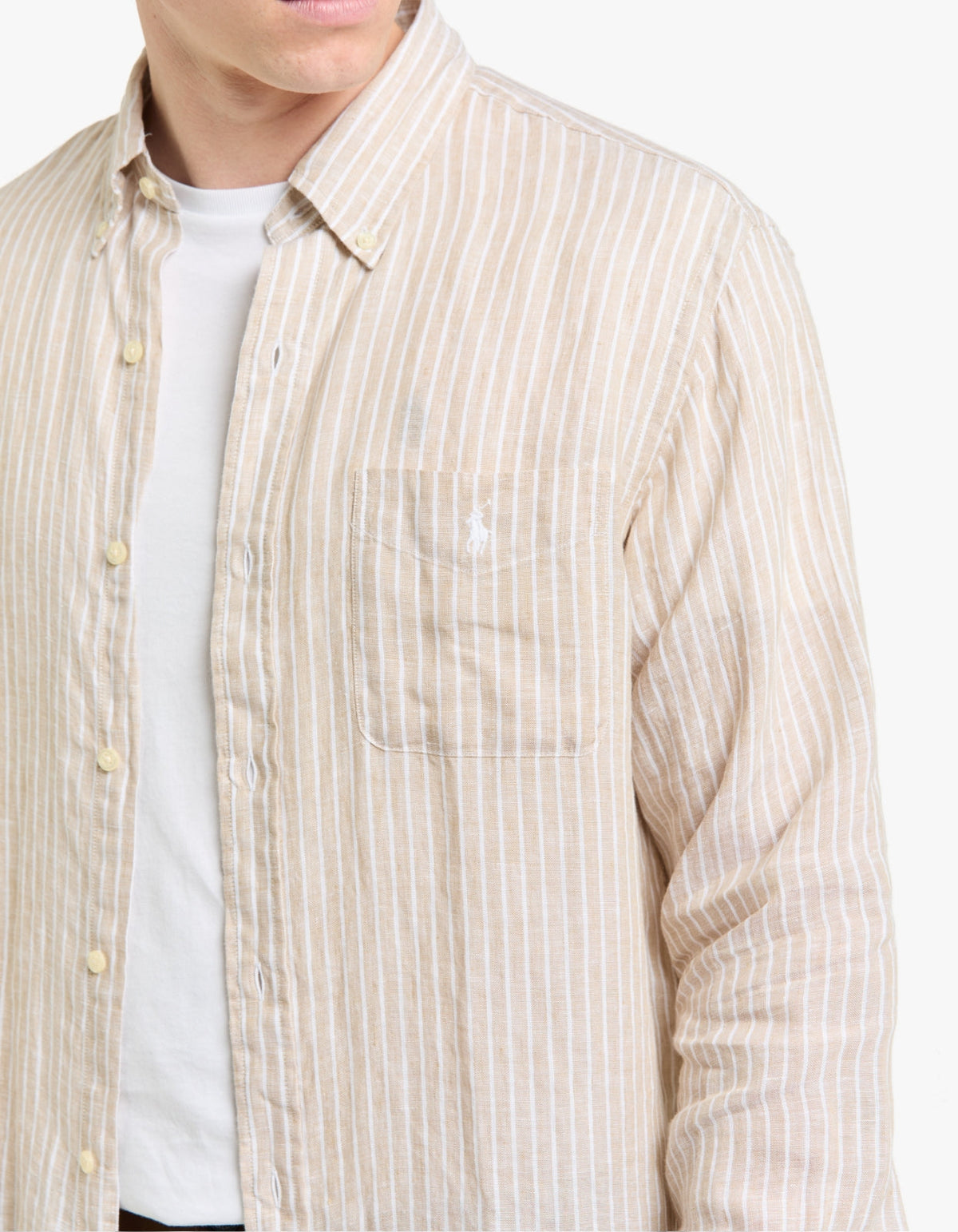 Camisa de lino a rayas beige y blanco