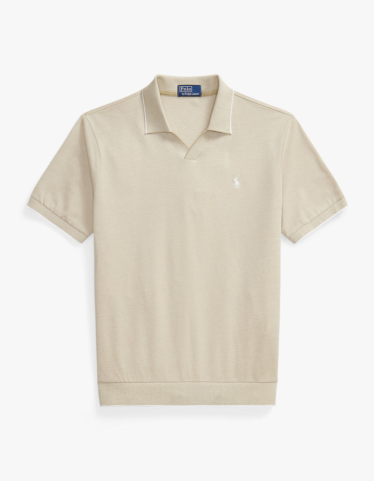 Polo de piqué texturizado beige y blanco