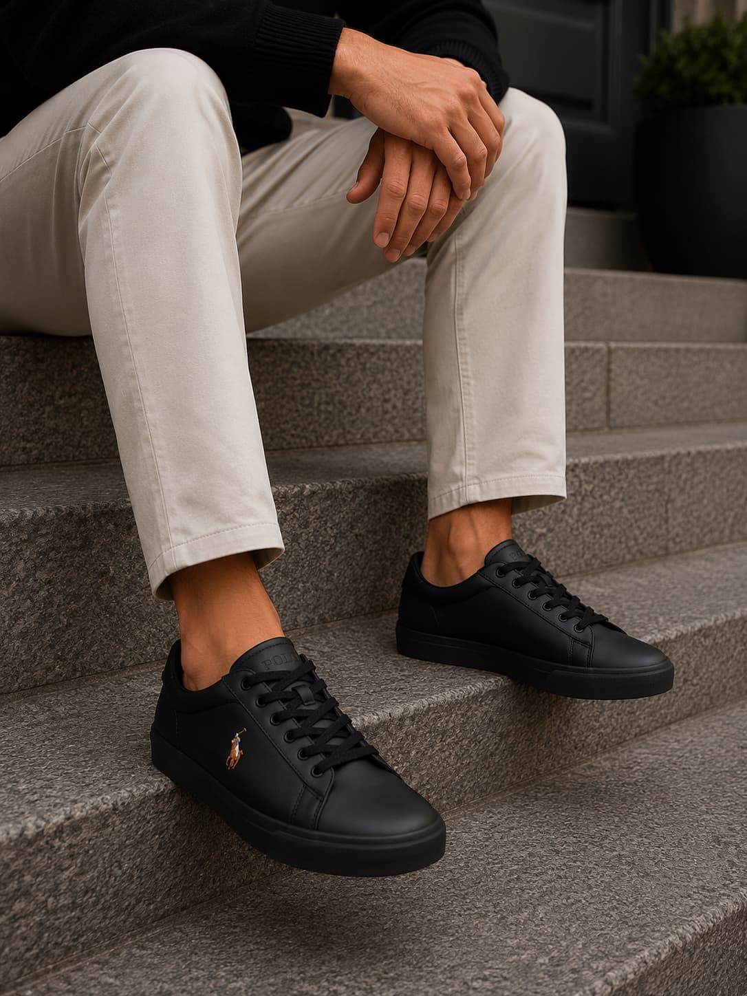 Zapatillas de cuero clásicas negras