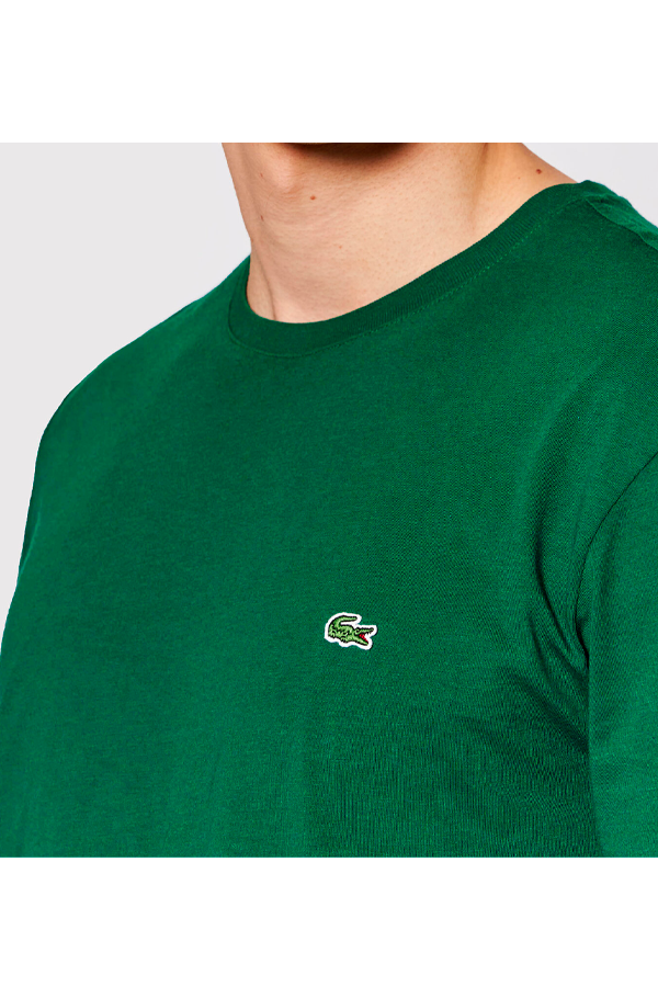 Polera básica de algodón verde
