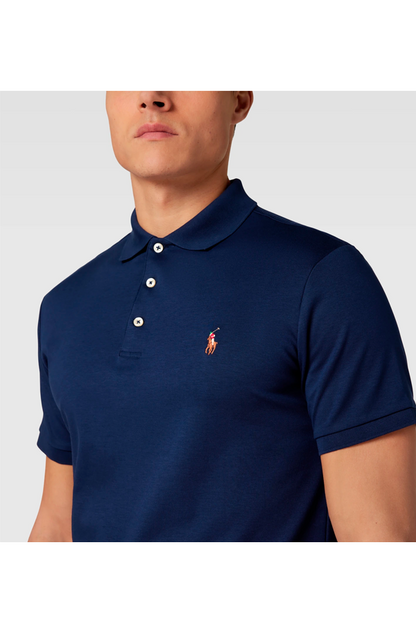 Polo suave corte slim azul marino