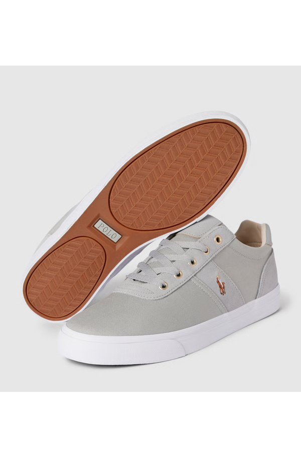 Zapatillas urbanas grises