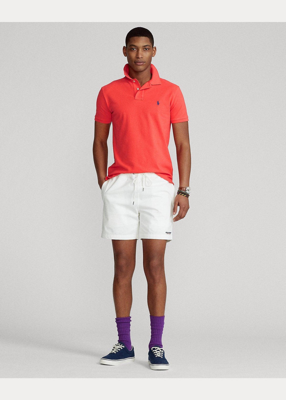 Polo de piqué rojo intenso