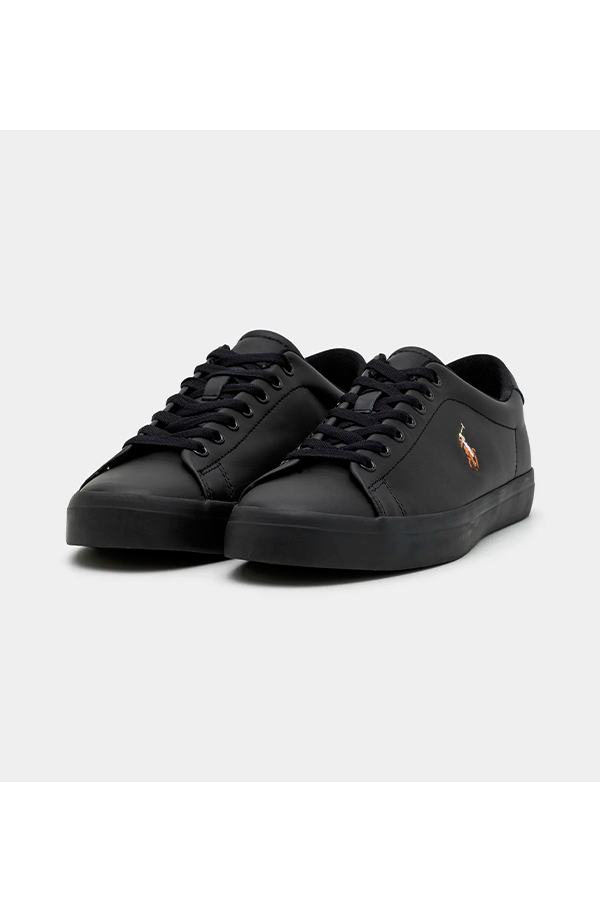 Zapatillas de cuero clásicas negras